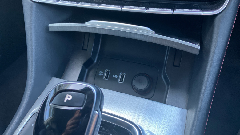 MG HS 1.5 T-GDI Trophy 5dr DCT Petrol Hatchback